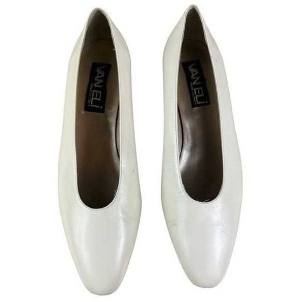 Van Eli Vintage Cream Sliver Cut Pumps - image 2