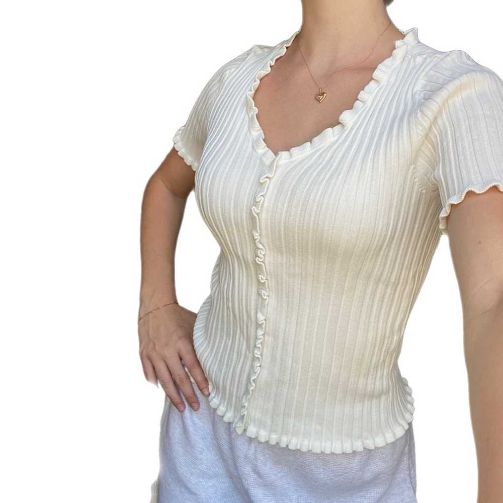 White ribbed top - image 1