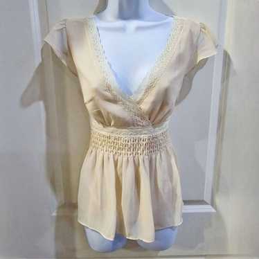 Liz Claiborne Cream Lace & Smocked Chiffon Wrap S… - image 1