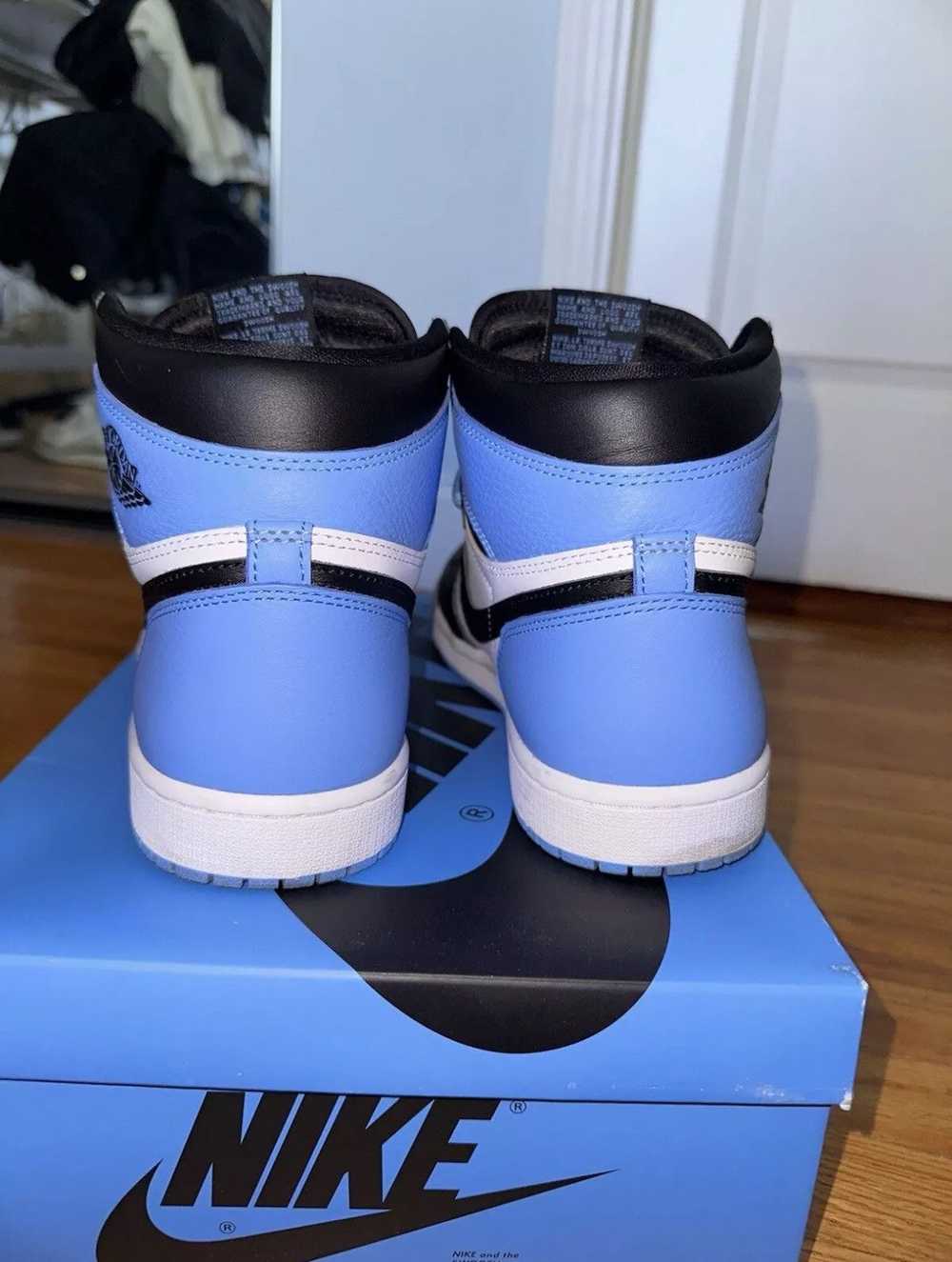 Jordan Brand × Nike Jordan 1 University blue - image 3