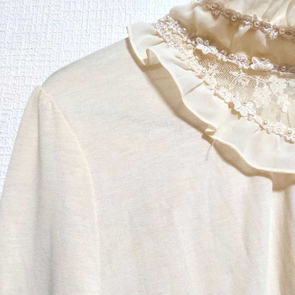 axes femme Long-sleeve Shirt Cream Color Light Ye… - image 3