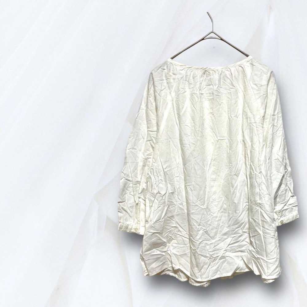 UNIQLO Uniqlo Shirt Long Sleeve Frill White Solid… - image 2