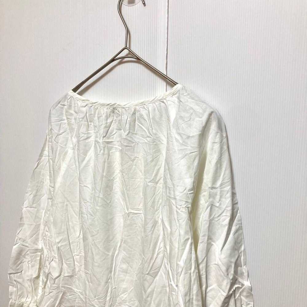 UNIQLO Uniqlo Shirt Long Sleeve Frill White Solid… - image 9