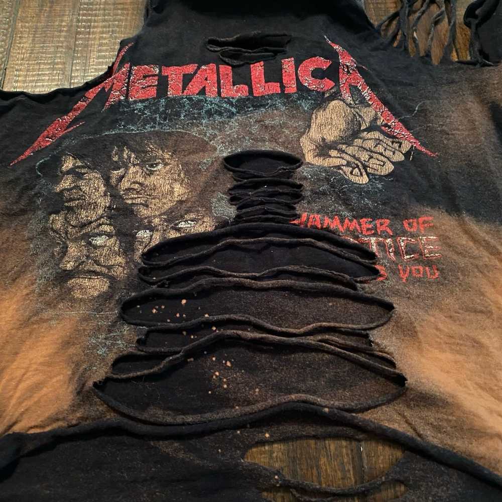 Vintage Single Stitch Metallica Cropped Tee Size … - image 6