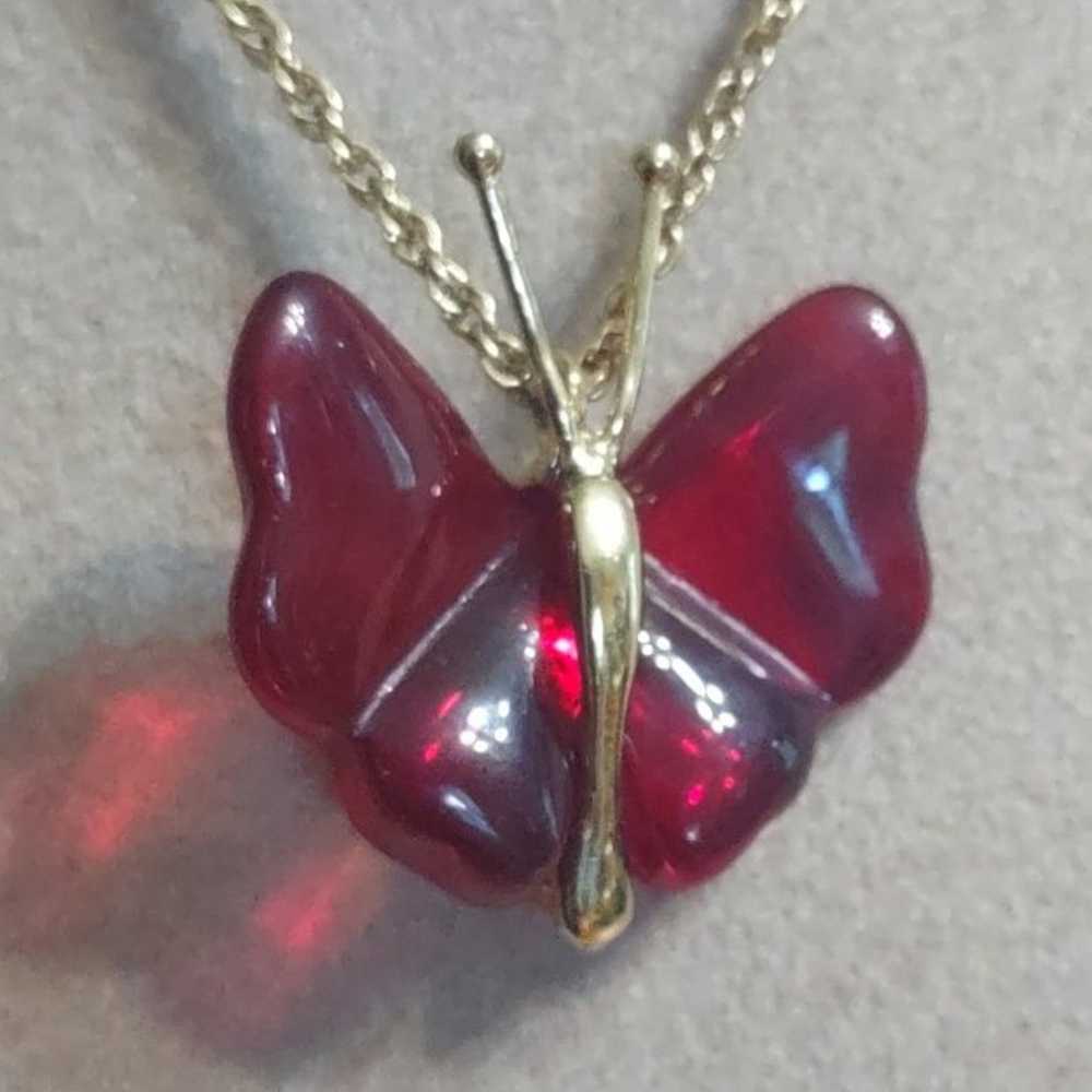 Vintage Avon Glass Butterfly Necklace & Earing set - image 1