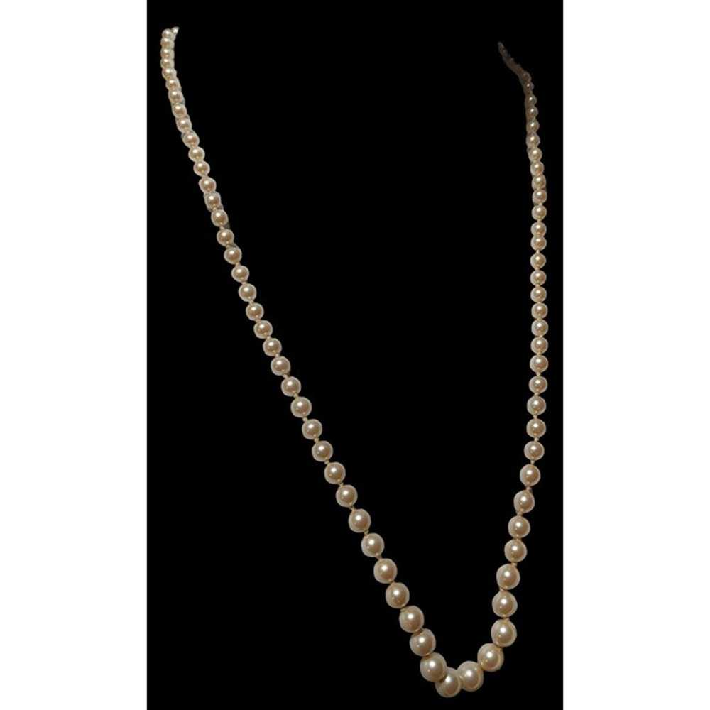 Vintage Monet Graduated Faux Pearl Necklace - image 4