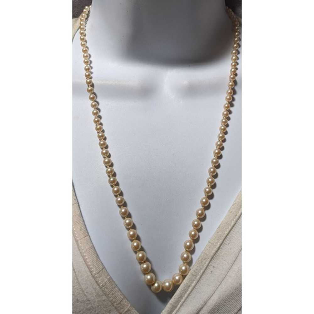 Vintage Monet Graduated Faux Pearl Necklace - image 5