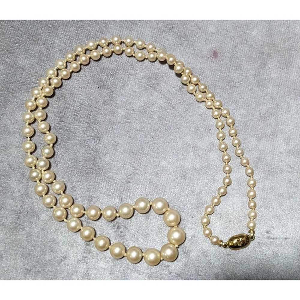 Vintage Monet Graduated Faux Pearl Necklace - image 8