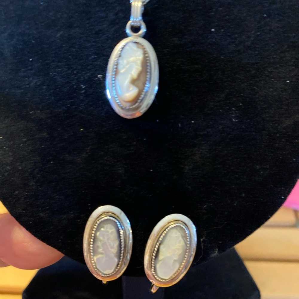 Vintage cameo necklace and earrings set.  Marked … - image 2