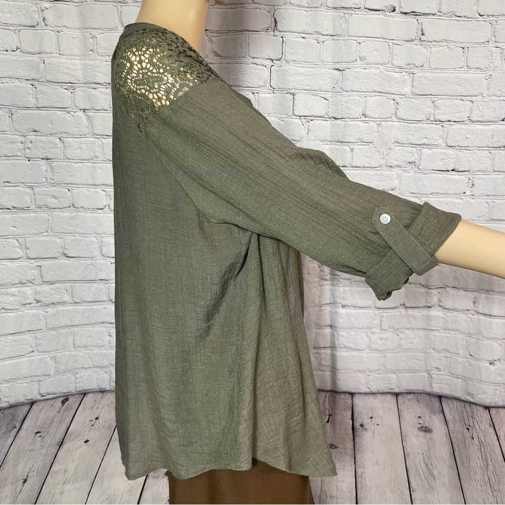 Alyx Alyx 3/4 Sleeve Lace Shoulder Olive Blouse S… - image 3