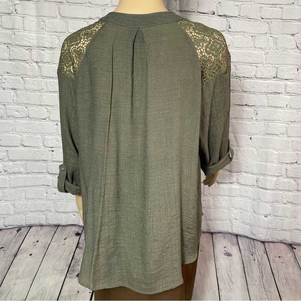 Alyx Alyx 3/4 Sleeve Lace Shoulder Olive Blouse S… - image 5