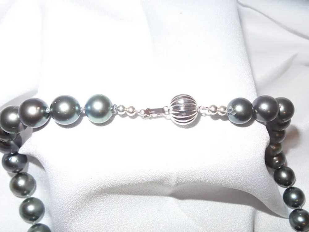 Tahitian Pearl Necklace with 14KWG Clasp - image 4