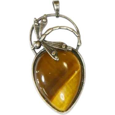 Vintage Tigers Eye Pendant – Dragonfly Adornment –