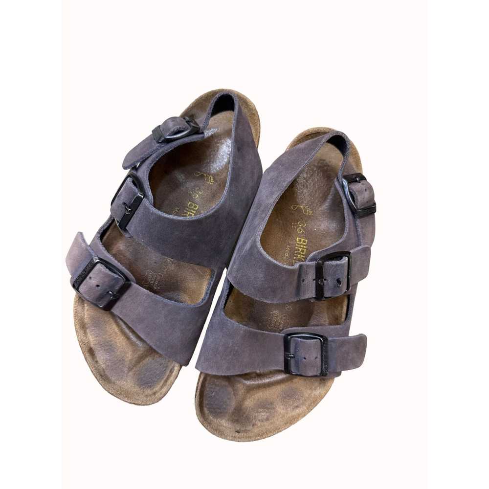 Birkenstock Birkenstock gray women’s leather sued… - image 11