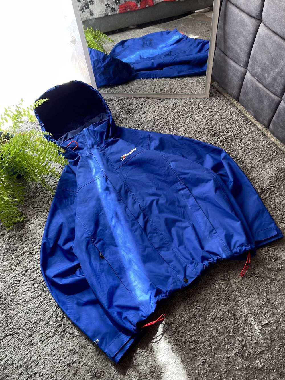 Berghaus × Outdoor Life × Streetwear Light Jacket… - image 2