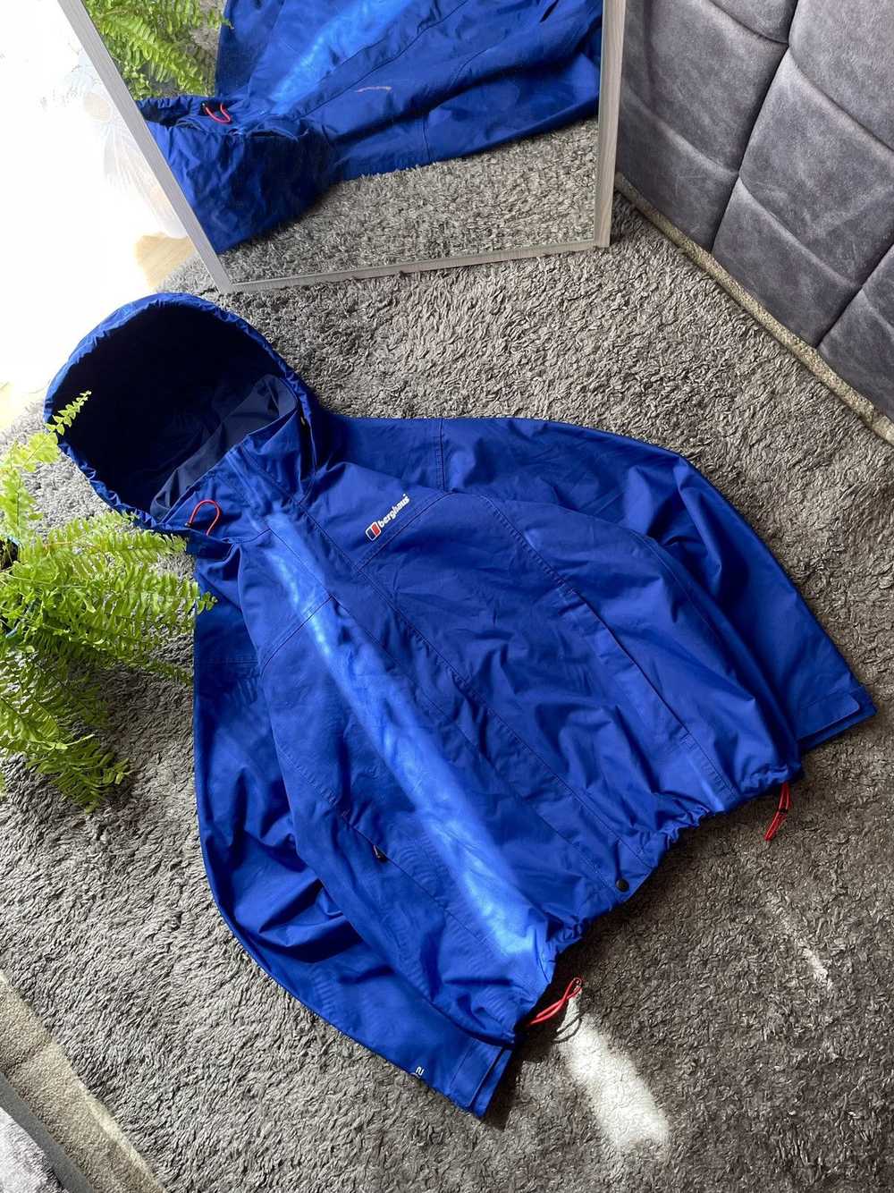 Berghaus × Outdoor Life × Streetwear Light Jacket… - image 3