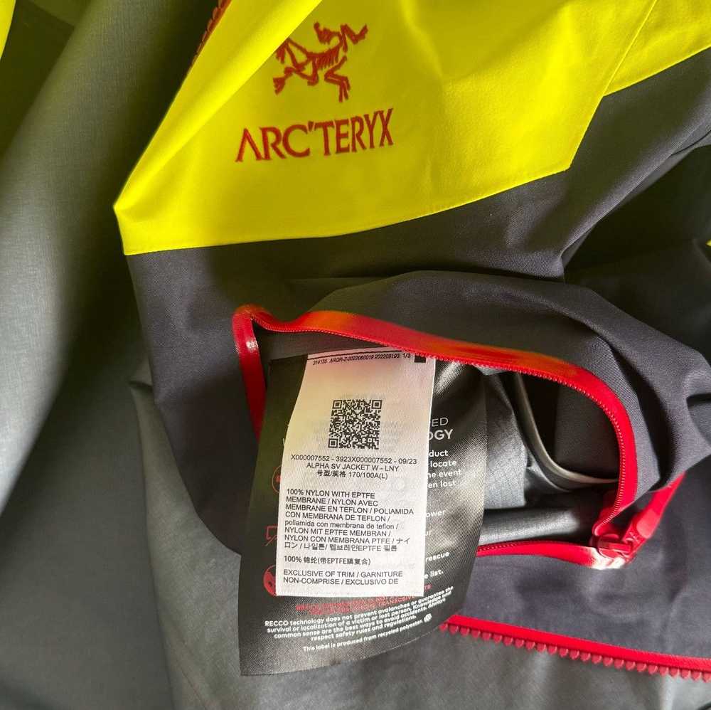 Arc'Teryx Arc’teryx Alpha SV Jacket LNY 2024 - image 9