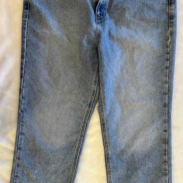 Vintage Tommy Hilfiger Hipster Light Wash Capris … - image 1