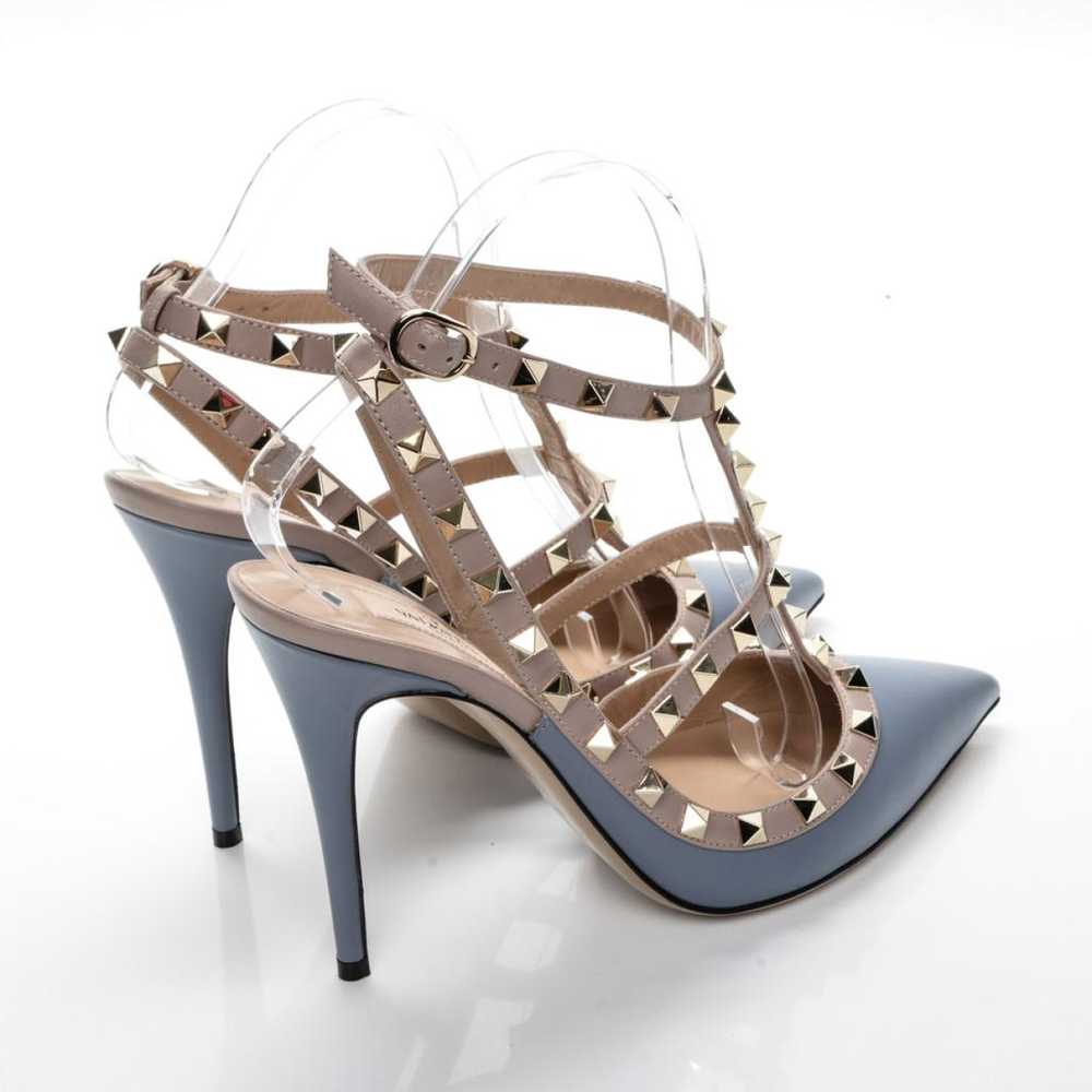 Valentino Garavani Rockstud leather heels - image 3