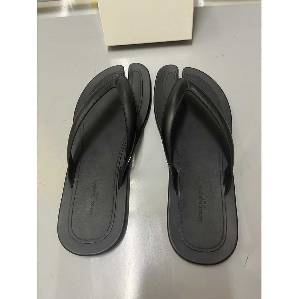 Maison Martin Margiela Tabi flip flops - image 4