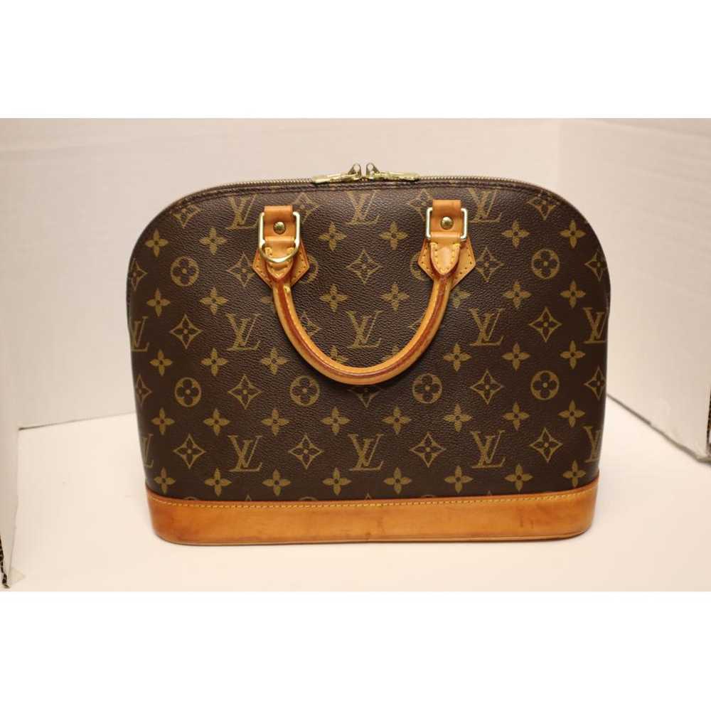 Louis Vuitton Alma leather handbag - image 2