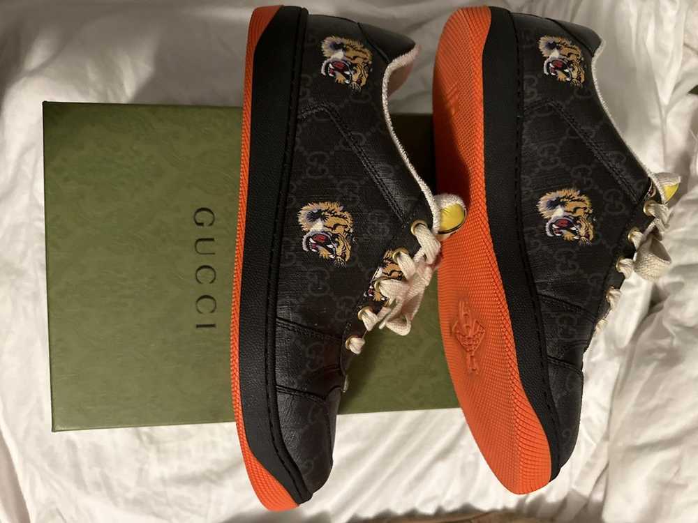 Gucci GUCCI SCREENER WITH TIGER PRINT - image 7