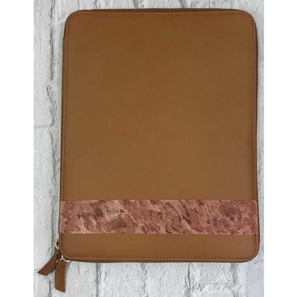 Unbrnd MARK & GRAHAM Essential Tech Folio Camel-R… - image 1