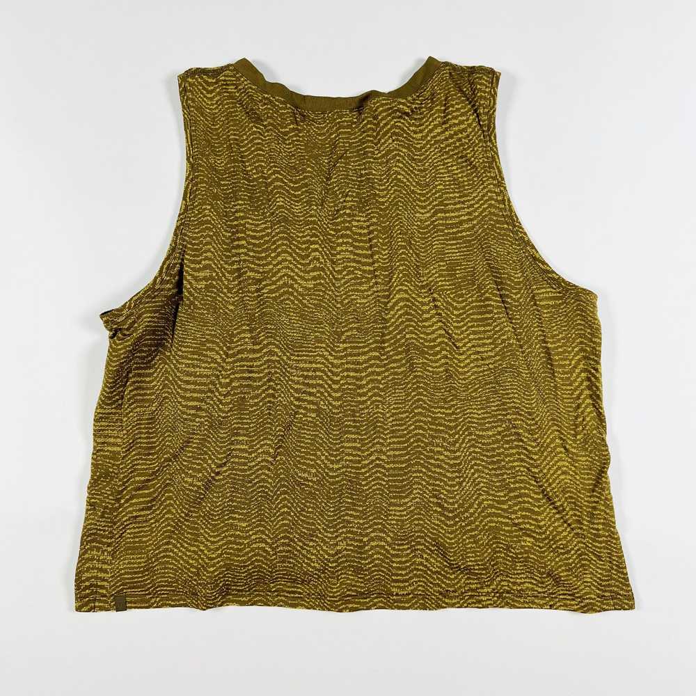 Lululemon Lululemon Train To Be Tank Top Shirt Ri… - image 3