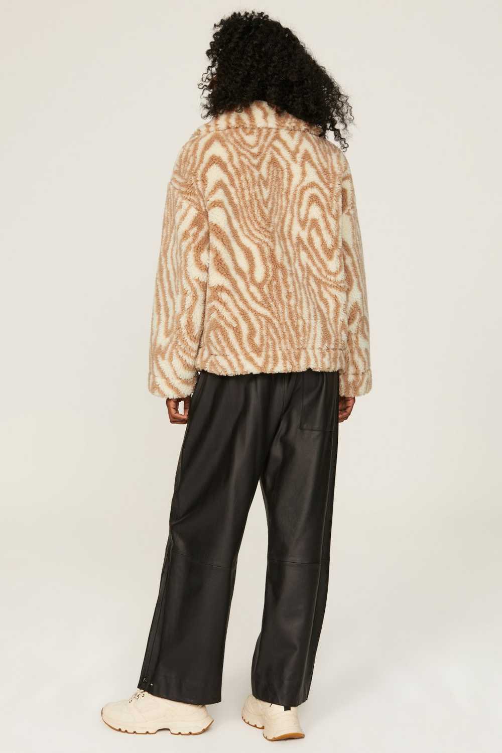 Apparis Kindall Jacket - image 3