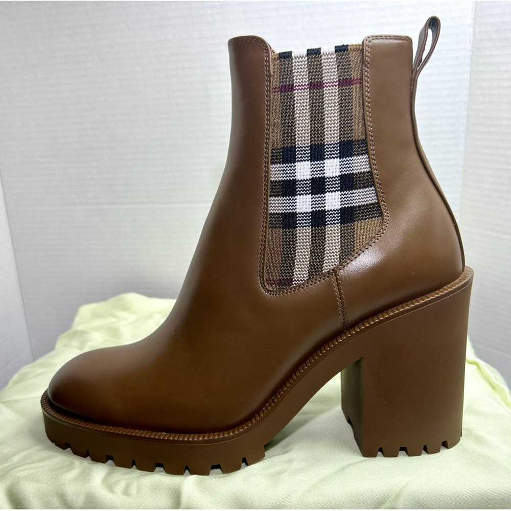 Burberry Leather ankle boots - image 4