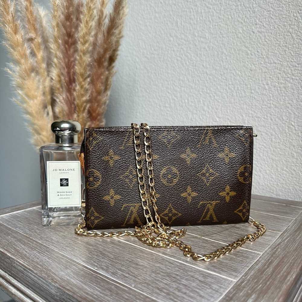 AUTHENTIC Louis Vuitton Pouch - image 2