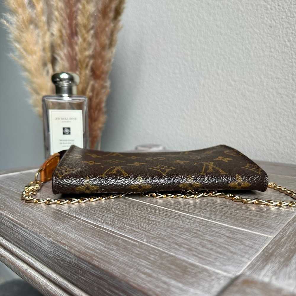 AUTHENTIC Louis Vuitton Pouch - image 6