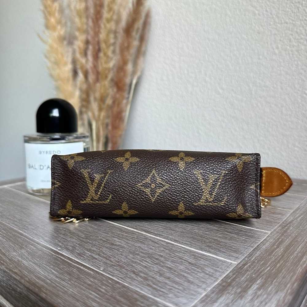 AUTHENTIC Louis Vuitton Pouch Toilette 15 - image 6