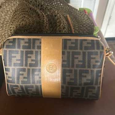 Authentic vintage Fendi handbag crossbody purse pe