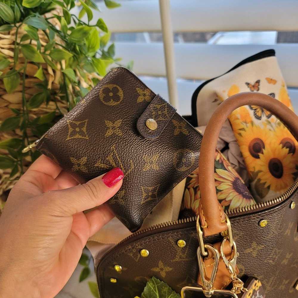 Louis Vuitton Alma PM bag plus wallet - image 8