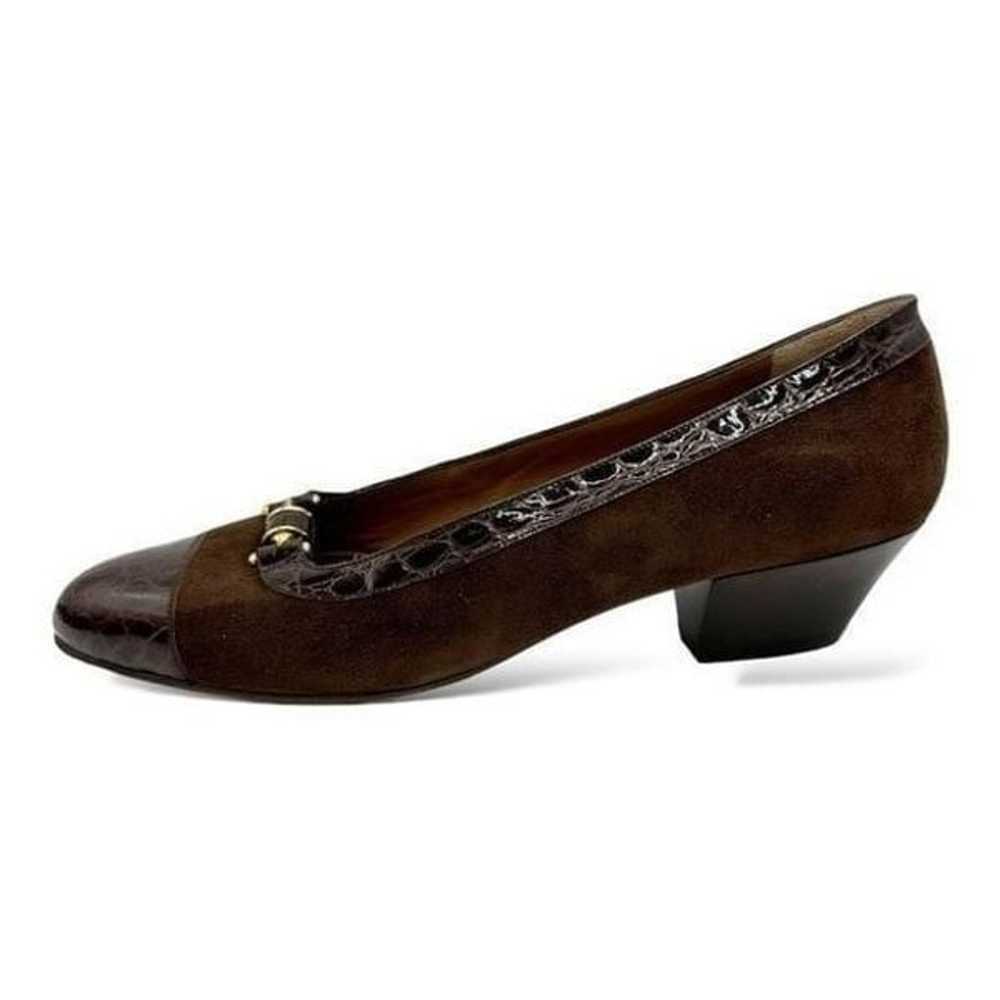 Bally Vintage Brown Suede Leather Heels Trimmed I… - image 2