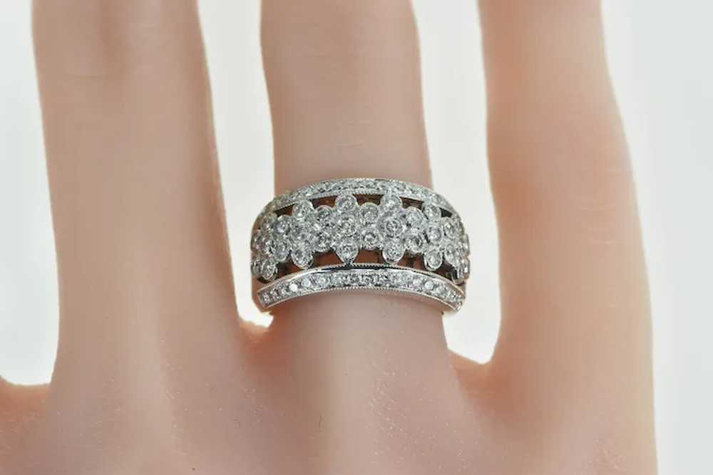 10K 0.50 Ctw Diamond Pave Flower Honeycomb Ring S… - image 5