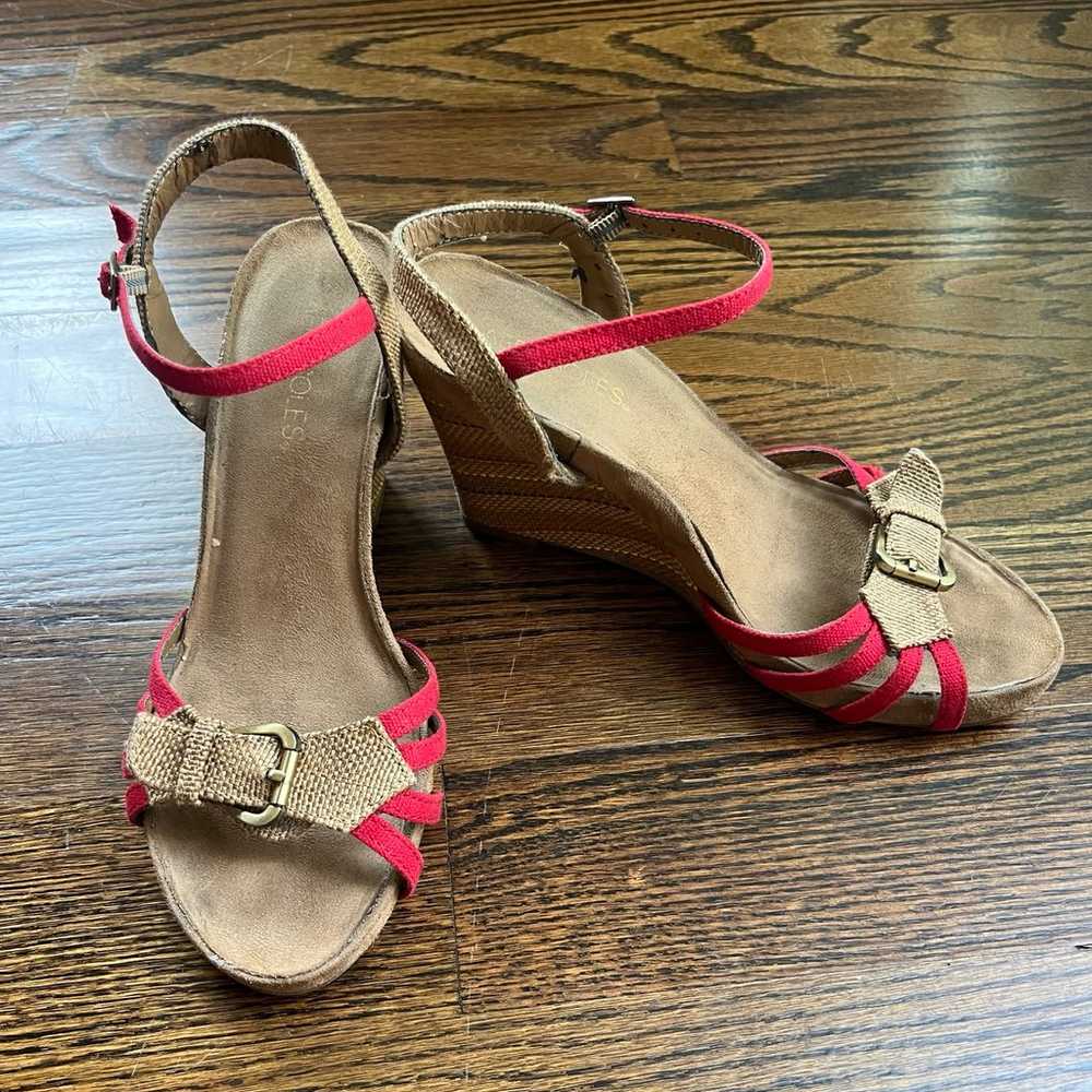 Aerosoles vintage wedge sandals  women size 8.5 r… - image 3