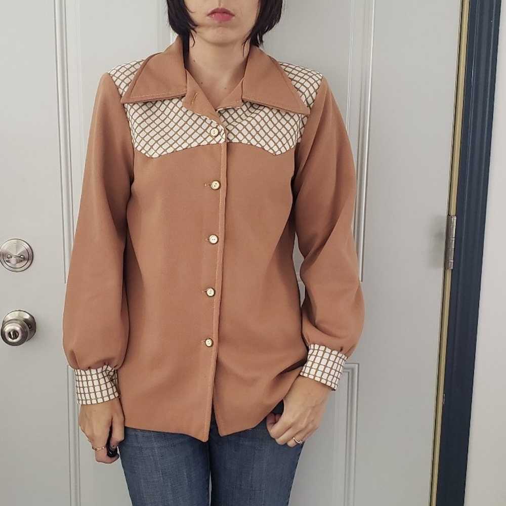 70s Tan Double Knit Polyester Dagger Collar Shirt - image 1