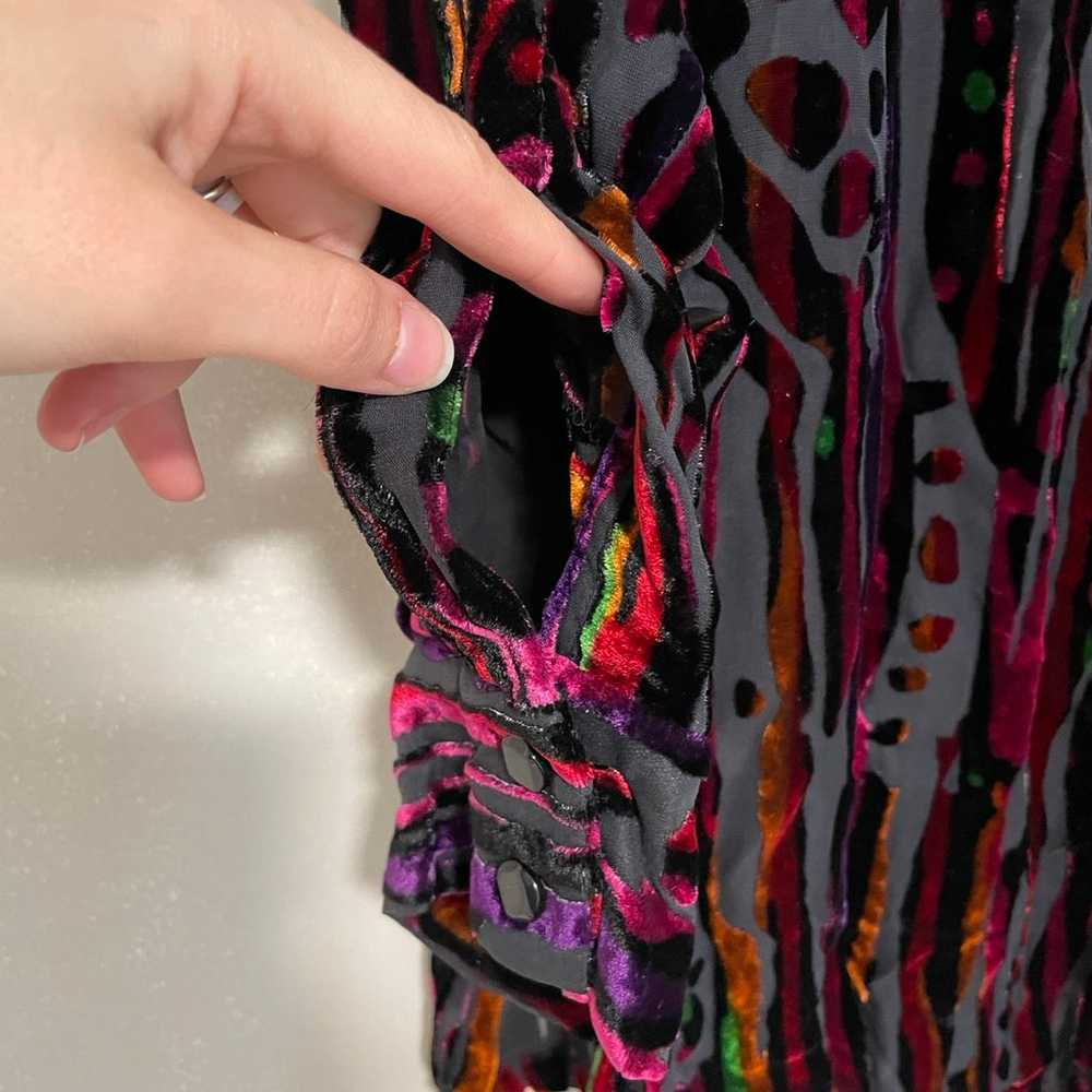 Vintage Bob Mackie Wearable Art Silk Velvety Blou… - image 10