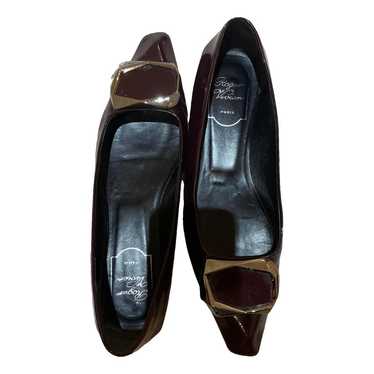 Roger Vivier Gommetine patent leather ballet flats - image 1