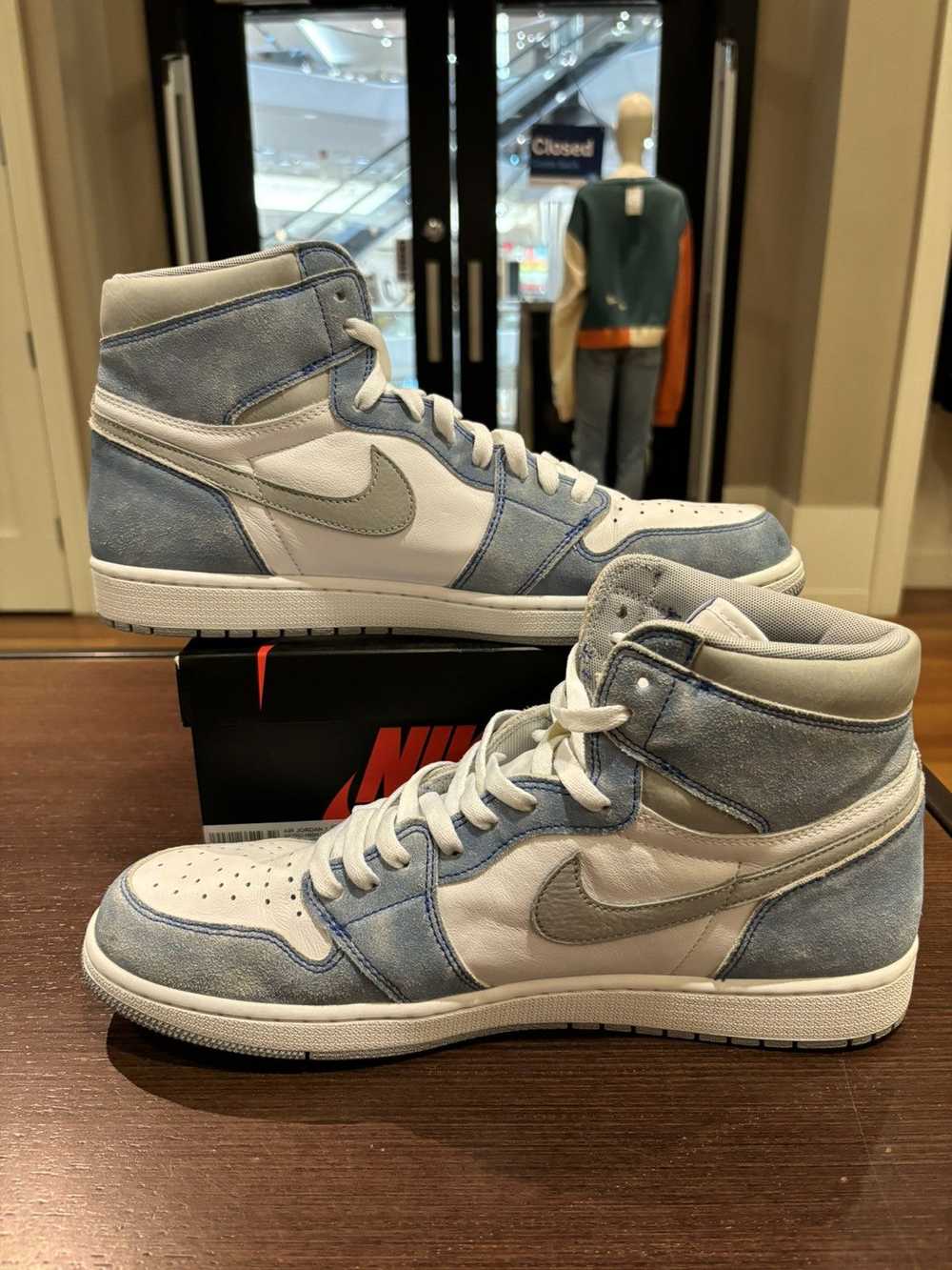 Jordan Brand Air Jordan 1 hyper Royal - image 2