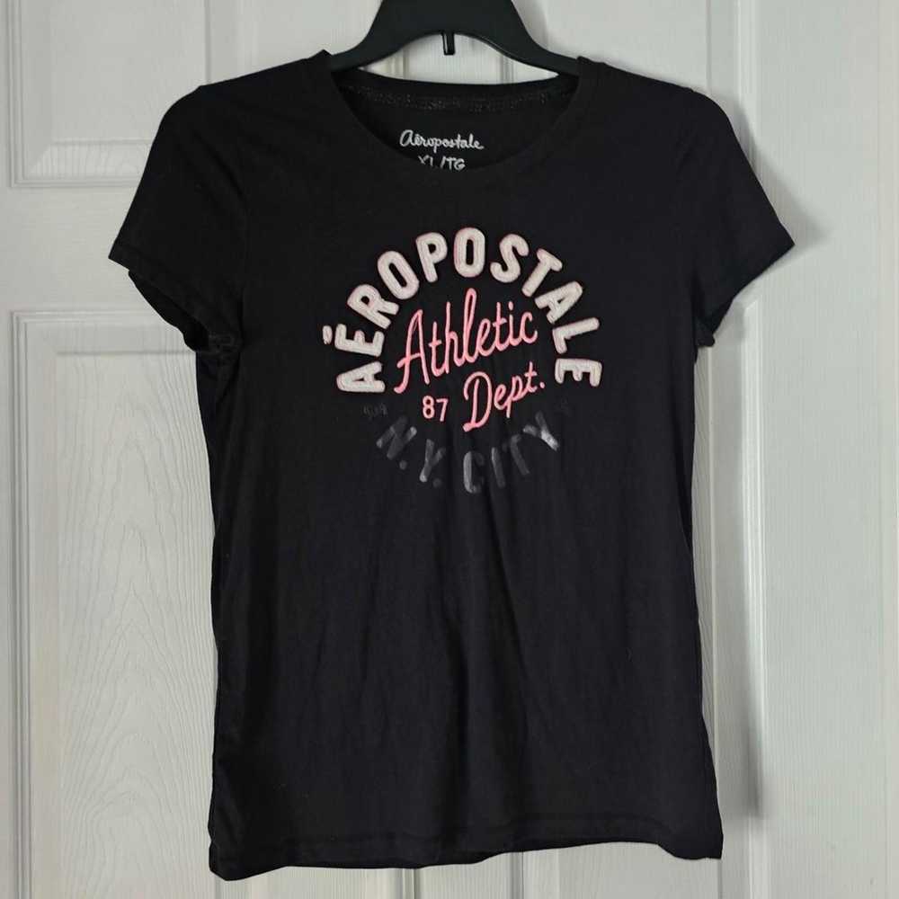 Aéropstale y2k vintage pink & black form fit tee
… - image 1