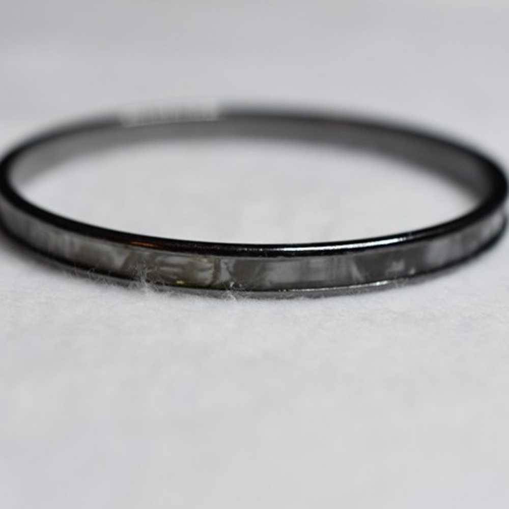 Vintage Chic Abalone Inlay Silver Tone Bangle Bra… - image 1