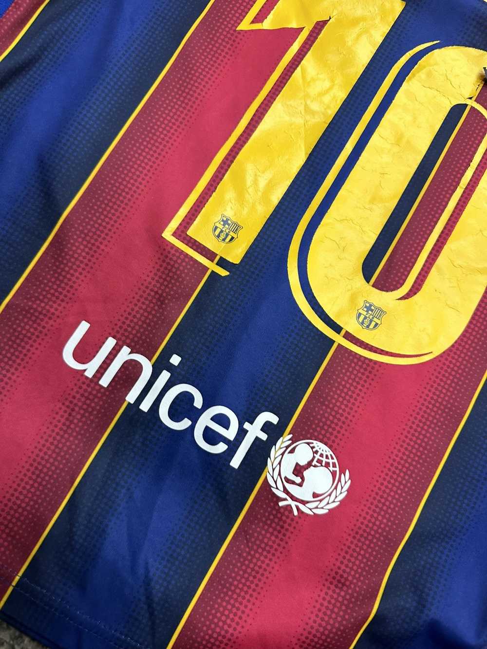 Soccer Jersey × Streetwear × Vintage Barcelona so… - image 8