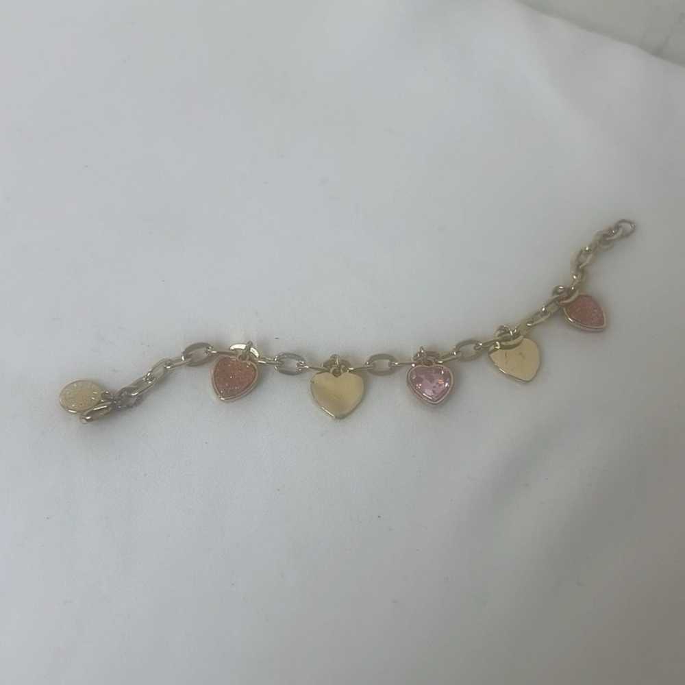 Liz Claiborne heart Charm Gold Bracelet OS - image 6