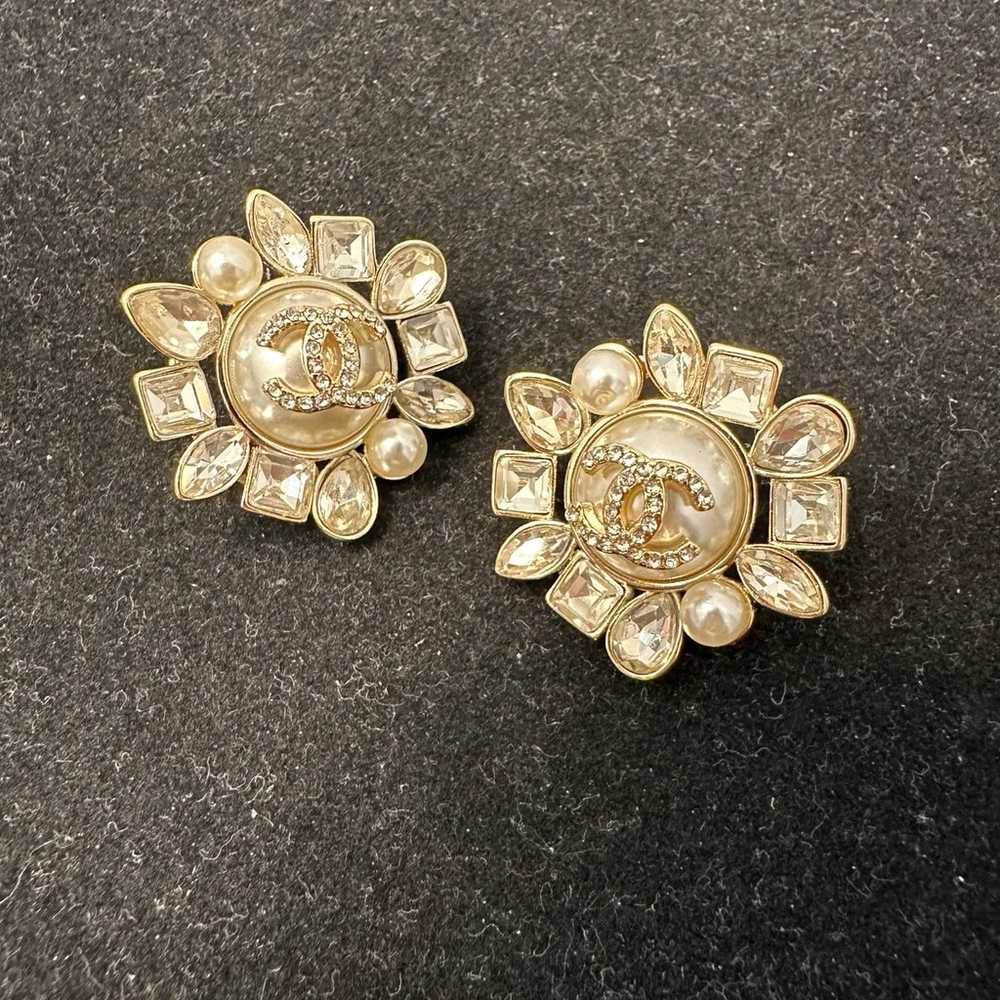 Vintage Silver Tone Stud Earrings - image 2