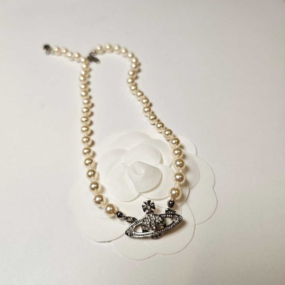 Auth Vivienne Westwood Man. bas relief  pearl nec… - image 3