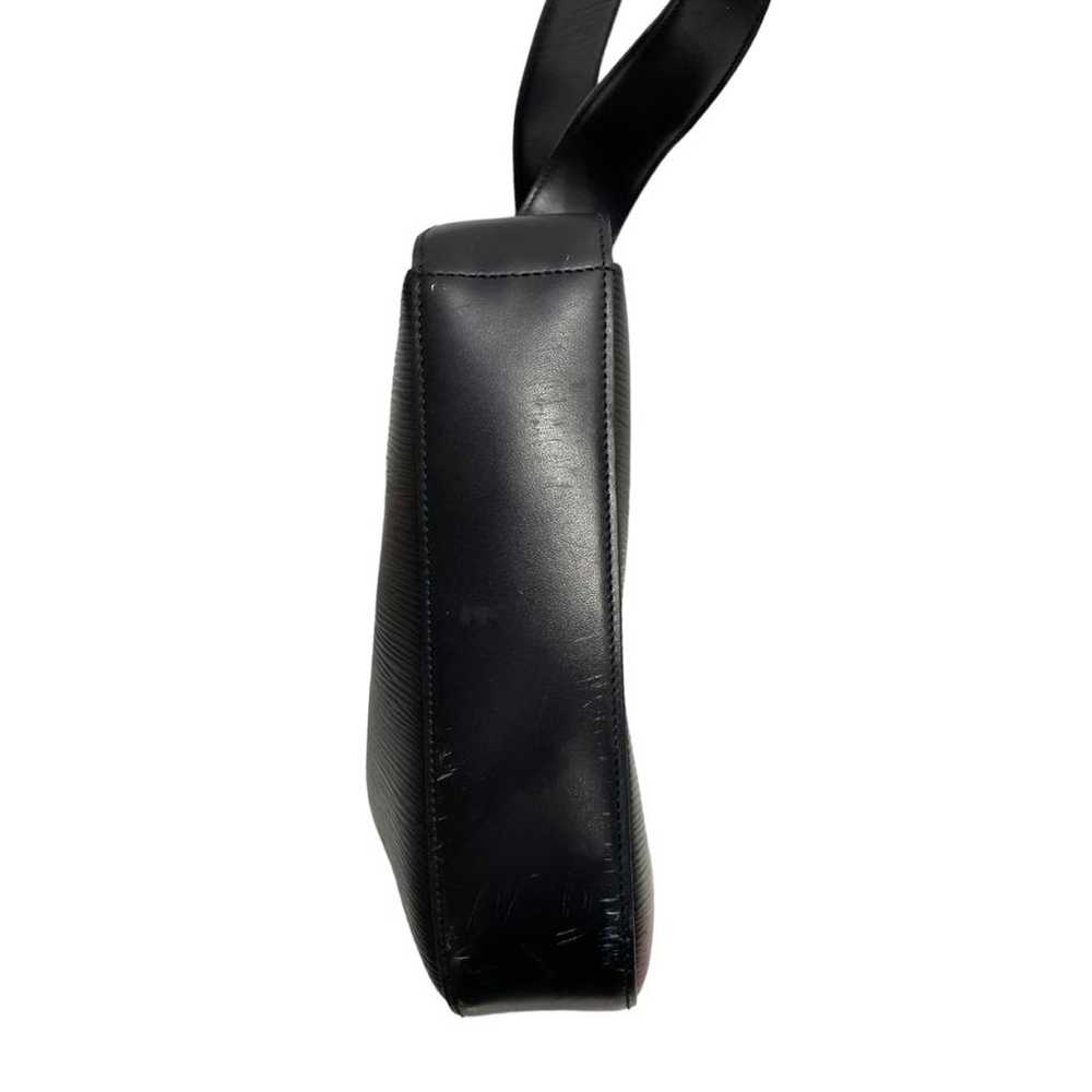 Louis Vuitton Leather crossbody bag - image 3