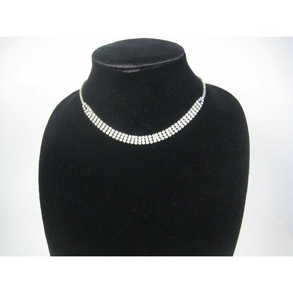 Vintage Rhinestone Choker Necklace Silvertone 195… - image 4